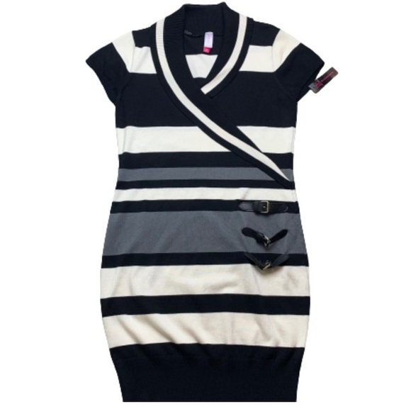 NWT No Boundaries sweater dress short sleeves striped faux wrap top Juniors - Picture 1 of 10